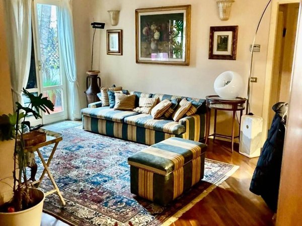 appartamento in vendita a Prato in zona Canneto