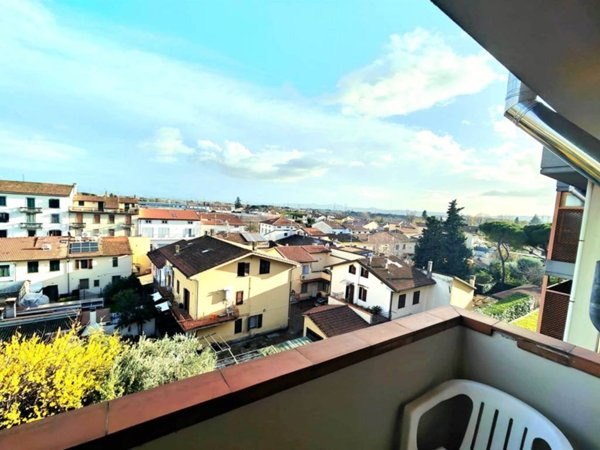 appartamento in vendita a Prato in zona Cafaggio