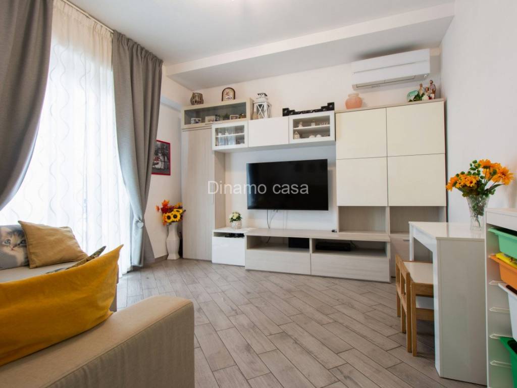 appartamento in vendita a Prato in zona Viaccia