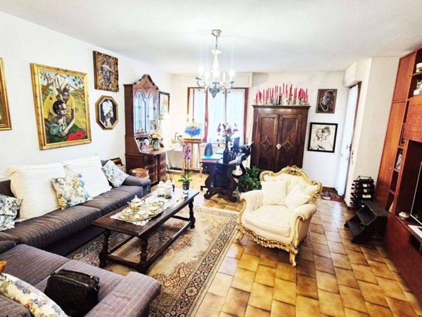 appartamento in vendita a Prato