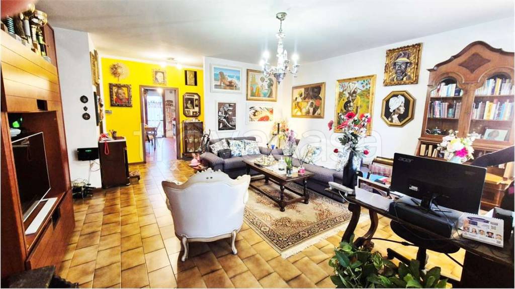 appartamento in vendita a Prato