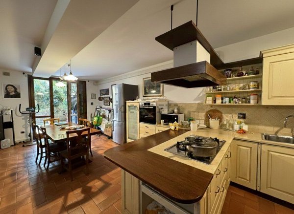 casa indipendente in vendita a Prato in zona Maliseti