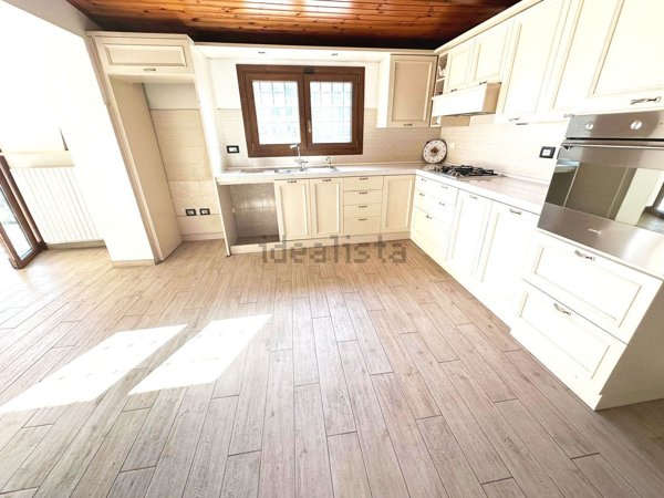 appartamento in vendita a Prato in zona Galciana