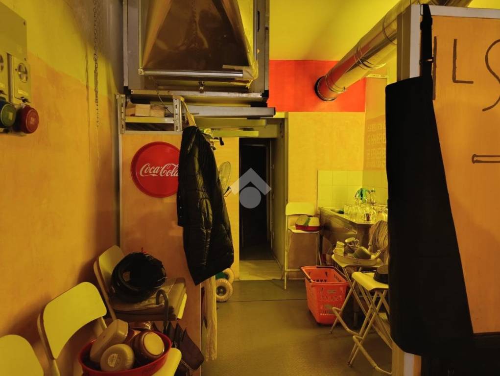 negozio in vendita a Prato