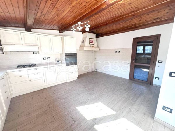 appartamento in vendita a Prato in zona Galciana