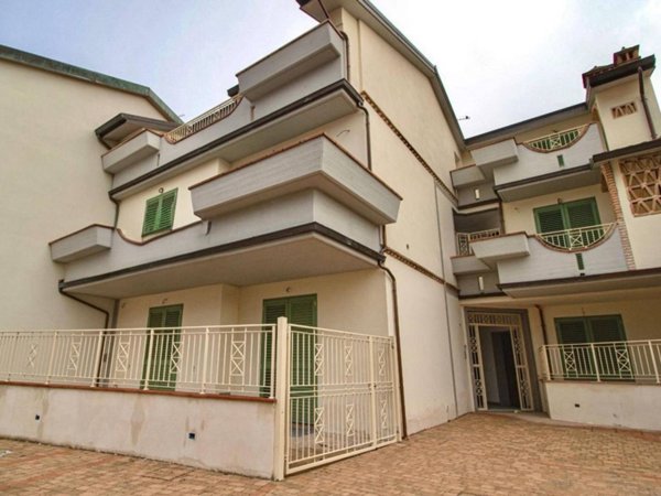 appartamento in vendita a Prato in zona Casale