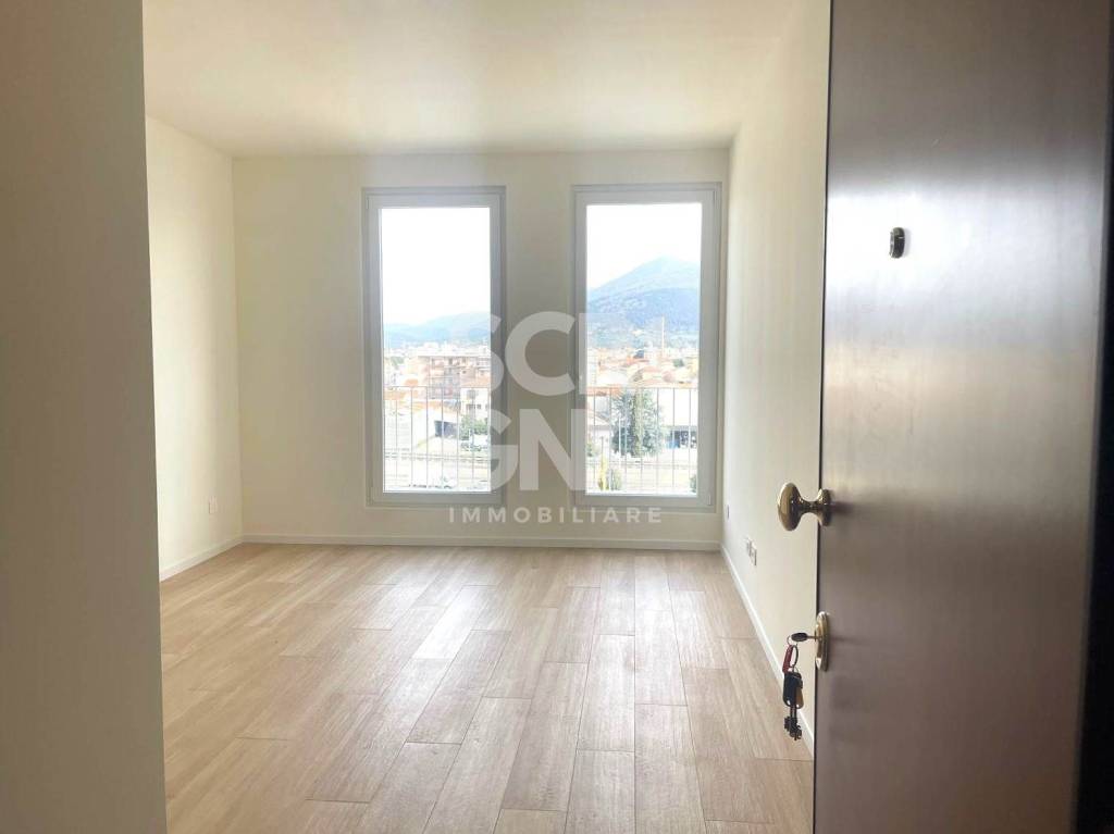 appartamento in vendita a Prato in zona Le Badie