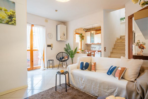 appartamento in vendita a Prato in zona Castelnuovo