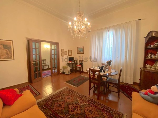 casa indipendente in vendita a Prato in zona Tavola