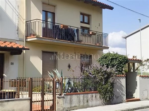 appartamento in vendita a Prato in zona Cafaggio