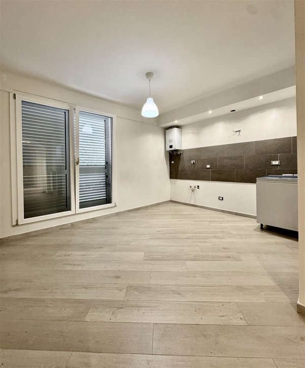 casa indipendente in vendita a Prato