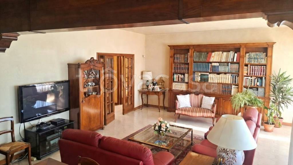 appartamento in vendita a Prato