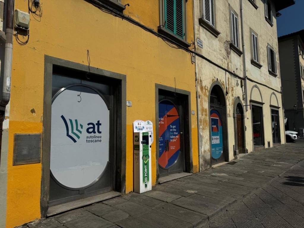 negozio in vendita a Prato