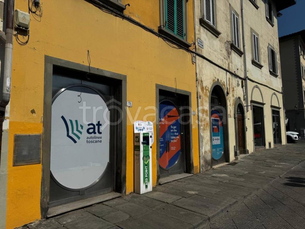 negozio in vendita a Prato