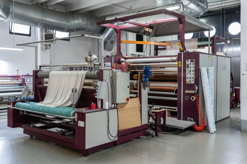 negozio in vendita a Prato in zona San Giusto