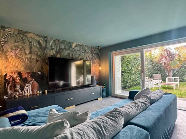 casa indipendente in vendita a Prato in zona La Macine