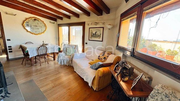 appartamento in vendita a Prato