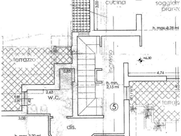appartamento in vendita a Prato in zona Casale