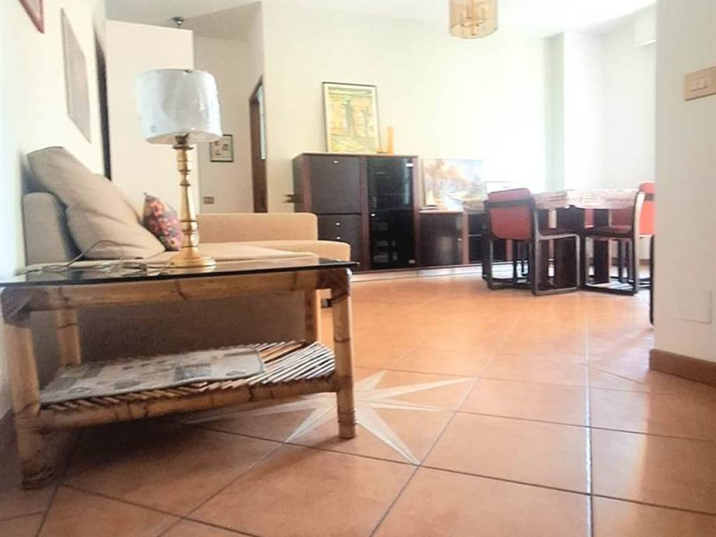 appartamento in vendita a Prato in zona Grignano