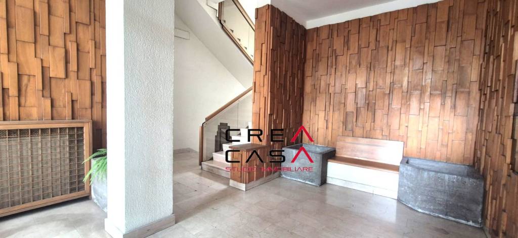 ufficio in vendita a Prato