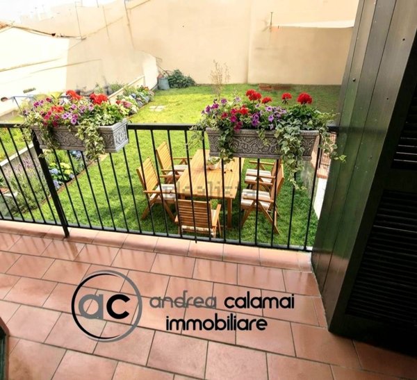appartamento in vendita a Prato in zona Sant'Ippolito