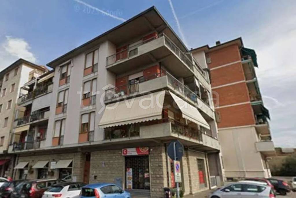 appartamento in vendita a Prato in zona Purgatorio