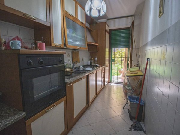 appartamento in vendita a Prato in zona Grignano