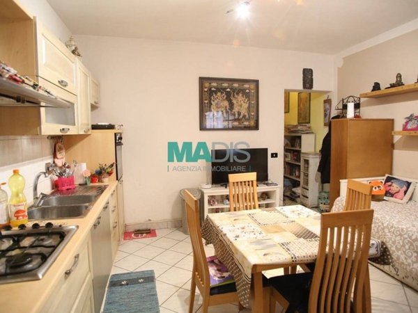 casa indipendente in vendita a Prato in zona San Giusto