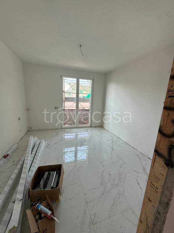 appartamento in vendita a Prato in zona Sant'Ippolito