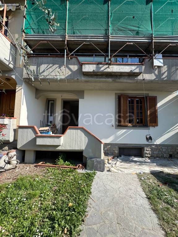 appartamento in vendita a Prato in zona Sant'Ippolito