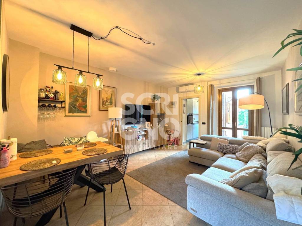 casa indipendente in vendita a Prato in zona Figline