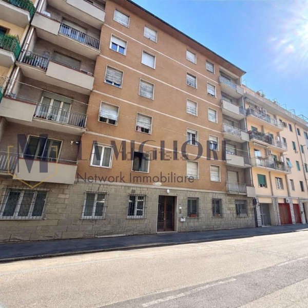 appartamento in vendita a Prato in zona Santa Gonda