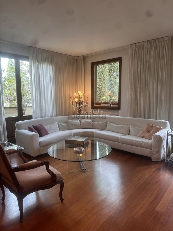 appartamento in vendita a Prato