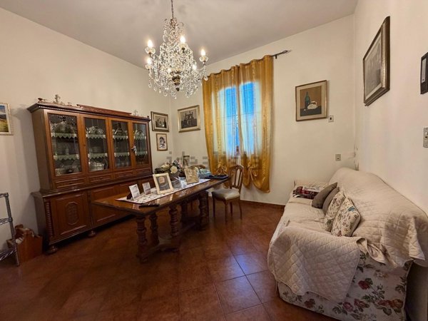 casa indipendente in vendita a Prato in zona Galciana