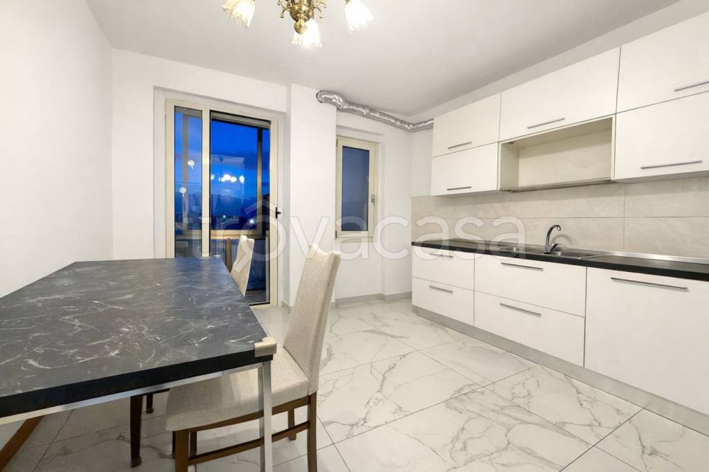 appartamento in vendita a Prato in zona Viaccia