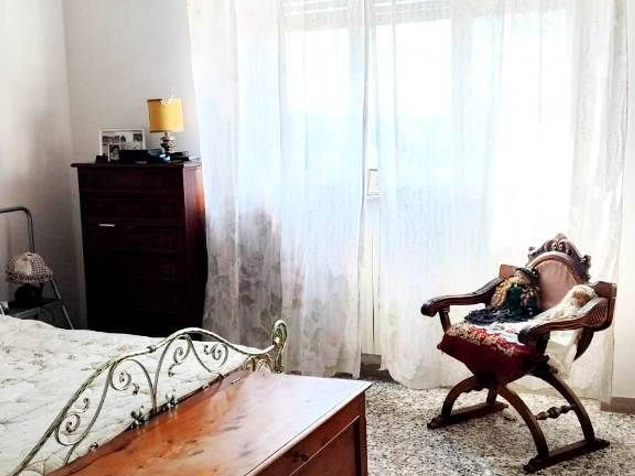 appartamento in vendita a Prato in zona Castelnuovo