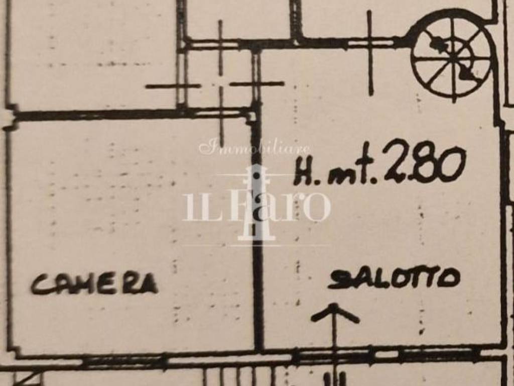 appartamento in vendita a Prato in zona Castelnuovo