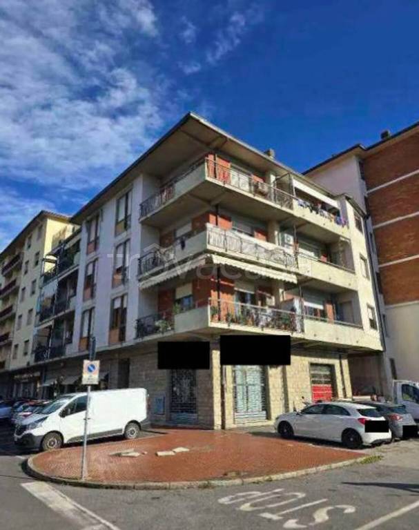 appartamento in vendita a Prato in zona Purgatorio