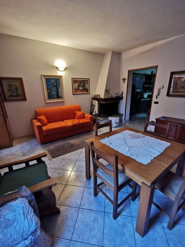 casa indipendente in vendita a Prato in zona Maliseti