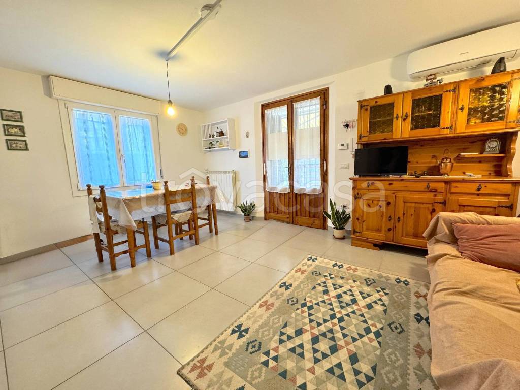 appartamento in vendita a Prato in zona San Martino