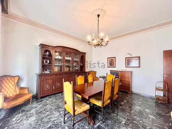 casa indipendente in vendita a Prato in zona Viaccia