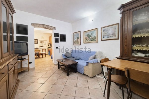 casa indipendente in vendita a Prato in zona Coiano