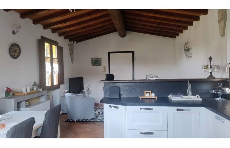 casa indipendente in vendita a Prato in zona La Macine