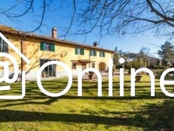 casa indipendente in vendita a Prato in zona Tavola