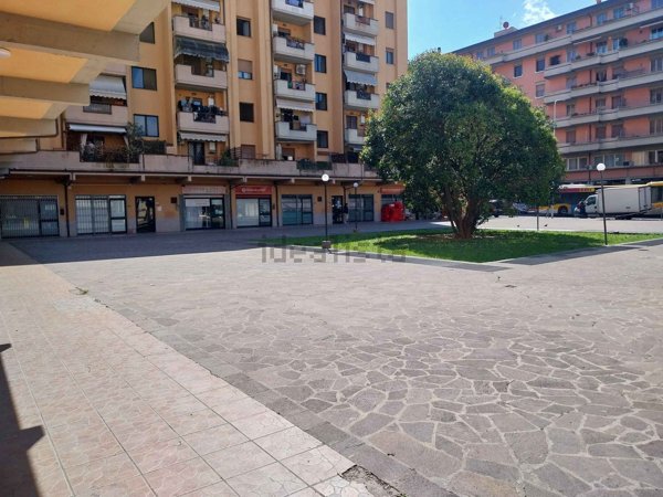 ufficio in vendita a Prato