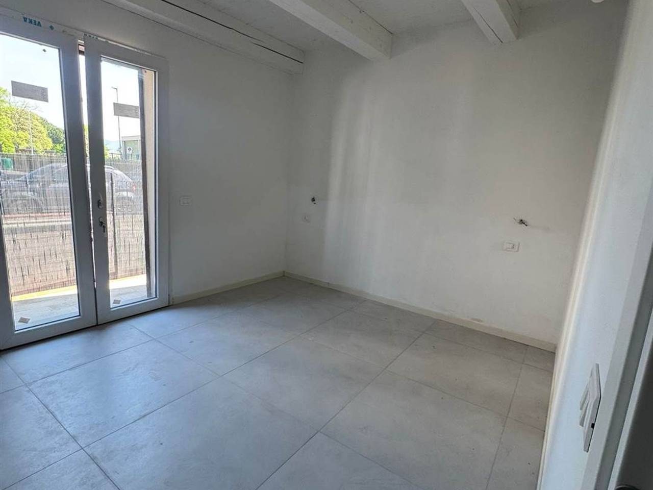 casa indipendente in vendita a Prato in zona Vergaio