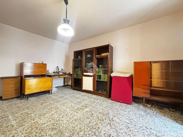 appartamento in vendita a Prato in zona Casale