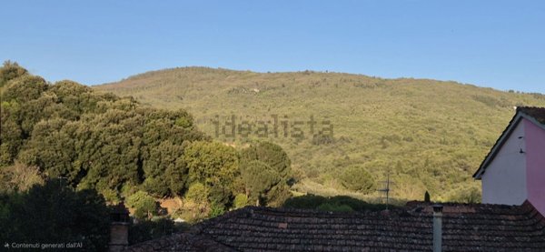 casa indipendente in vendita a Prato in zona Figline