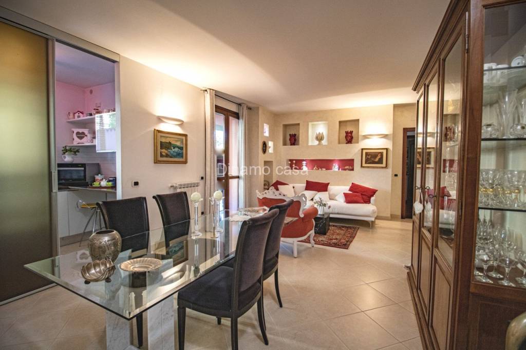 appartamento in vendita a Prato in zona Galciana