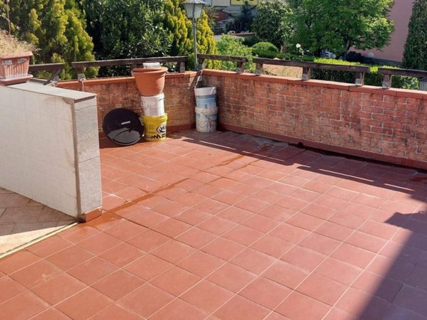 appartamento in vendita a Prato in zona Maliseti